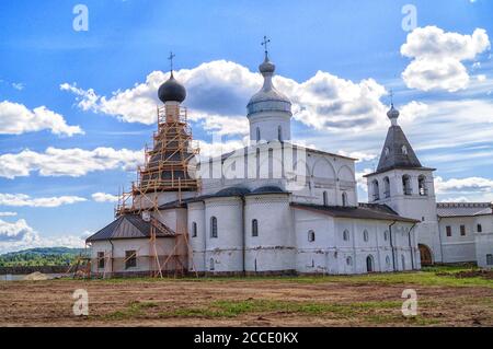 Russia, regione di Vologda, monastero di Ferapontov Belozersky - Giugno 13.2014: Monastero della Chiesa ortodossa russa. Attrazione turistica russa. Foto Stock