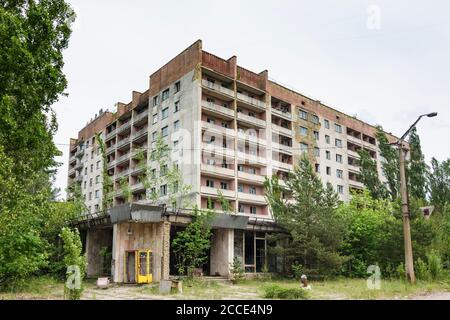 Pripyat (Prypiat), case di appartamenti abbandonate a Chernobyl (Chornobyl), zona di esclusione, Kiev Oblast, Ucraina Foto Stock