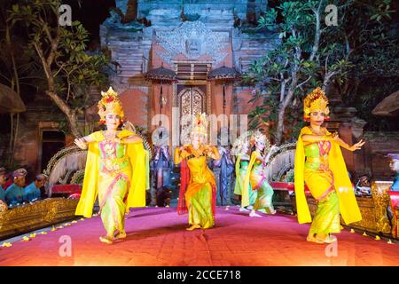 Presentazione di Ramayana Epic, Palazzo principesco, Ubud, Bali Foto Stock