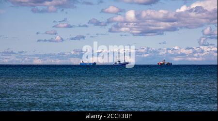 Pesca a strascico sul Mar Baltico, Warnemünde, Città anseatica di Rostock, Meclemburgo-Pomerania occidentale, Germania Foto Stock