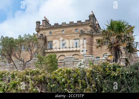 Maybole, Carrick, Scozia - 19 maggio 2012: L'esterno del Culzean Castle, situato sulle scogliere Ayrshire, aperto al pubblico. Foto Stock