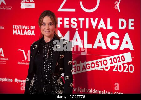 Malaga, Spagna. 21 Agosto 2020. L'attrice spagnola Nathalie Poza partecipa al Malaga Film Festival al Miramar Hotel.la 23esima edizione del Festival del Cinema spagnolo di Malaga è il primo grande evento cinematografico in Spagna dopo che è stato rinviato a causa della pandemia del coronavirus lo scorso mese di marzo. L'organizzazione ha introdotto misure per prevenire la diffusione del coronavirus e garantire un evento sicuro. Il festival si terrà dal 21 al 30 agosto. Credit: SOPA Images Limited/Alamy Live News Foto Stock