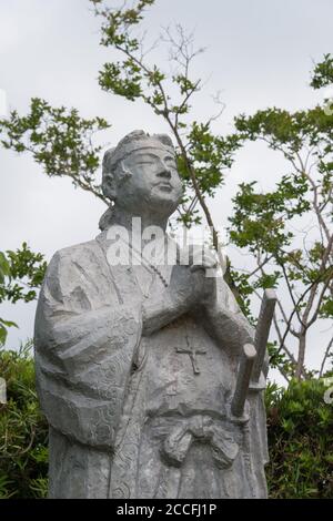 Nagasaki, Giappone - Statua di Amakusa Shiro (1621?-1638) ai resti del castello di Hara a Shimabara, Nagasaki, Giappone. Fu guidato dalla ribellione di Shimabara. Foto Stock