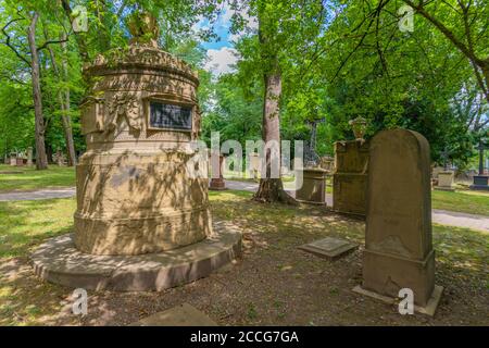 Hoppenlaufriedhof o Hoppenlau Cimitero del 1626, Stoccarda, Baden-Württemberg, Germania del Sud, Europa Foto Stock