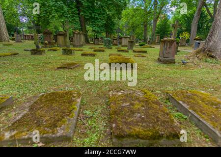 Hoppenlaufriedhof o Hoppenlau Cimitero del 1626, Stoccarda, Baden-Württemberg, Germania del Sud, Europa Foto Stock