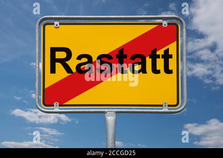 Ortstafel Rastatt, Baden-Württemberg, Deutschland | cartello con la scritta "Rastatt", Baden-Württemberg, Germania, Europa Foto Stock