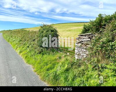 Porta di fattoria ai prati nella zona di Maughold del Isola di Man Foto Stock