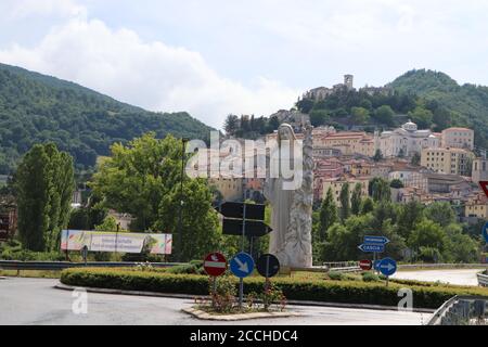 Statua di Santa Rita, Santa di Cascia Umbria Foto Stock