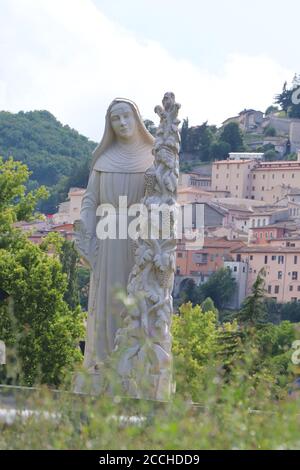 Statua di Santa Rita, Santa di Cascia Umbria Foto Stock
