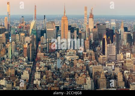Golden Light sui grattacieli di Manhattan Foto Stock