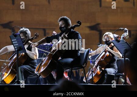 Caserrta, Italia. 22 agosto 2020. Concerto di Placido Domingo a Caserta per la recensione intitolata 'un Estate da Re'. (Foto di Salvatore Esposito/Pacific Press) Credit: Pacific Press Media Production Corp./Alamy Live News Foto Stock