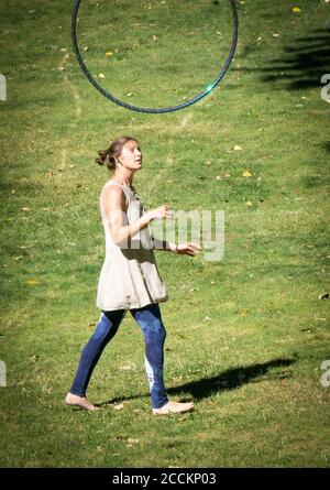 Hula Hoop Prince's Island Park Calgary Alberta Foto Stock