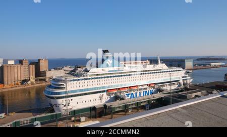 Nave da crociera gestita da Tallink presso il terminal ovest di Helsinki, Finlandia Foto Stock