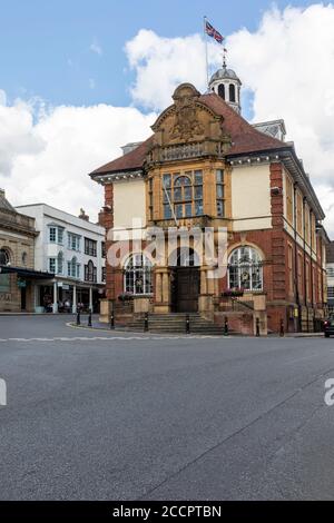 Marlborough Town Hall nella High Street di Marlborough, Wiltshire, Inghilterra, Regno Unito Foto Stock