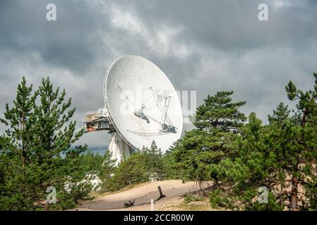 Ventspils Centro Internazionale di radio Astronomia. Il Ventspils radio Astronomy Center è un impianto di radioastronomia ex sovietico, la Lettonia Foto Stock