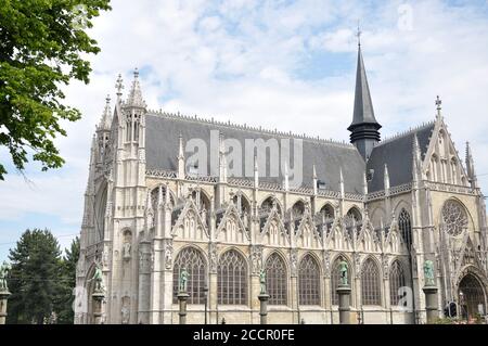 La Chiesa di nostra Beata Signora del Sablon è una chiesa cattolica del 15 ° secolo situata nel quartiere Sablon, nel centro storico di Bruxelles, IT Foto Stock