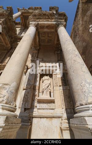 Episteme, conoscenza statua in Efeso antica città, Selcuk città, città di Izmir, Turchia Foto Stock