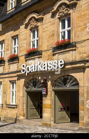 BAYREUTH, GERMANIA - 10 luglio 2019: Sparkasse, una filiale tedesca di casse di risparmio, logo del marchio Foto Stock