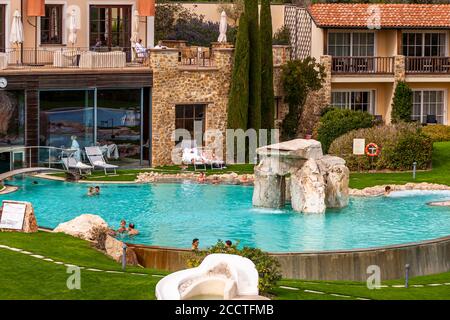 Hotel Adler Thermae, bagno Vignoni, Toscana con piscina termale, Toscana, Val d'orcia Italia, Patrimonio dell'Umanità dell'UNESCO, Foto Stock