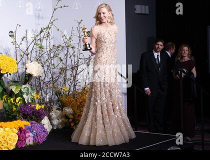 3 marzo 2014, Hollywood, California, USA: Cate Blanchett si pone nella sala stampa durante gli Oscar al Loews Hollywood Hotel. (Immagine di credito: © Billy Bendight/ZUMA Wire) Foto Stock