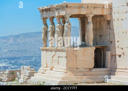 Portico delle cariatidi, Eretteo Tempio Acropoli di Atene, Grecia Foto Stock