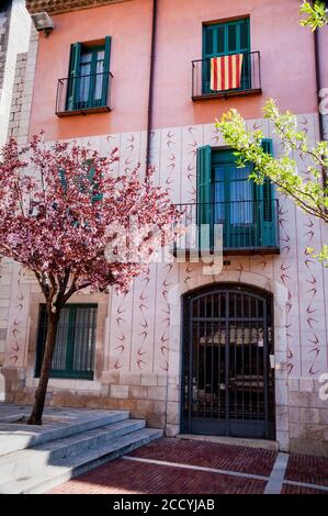 Bandiera della Catalogna a Figueres, Spagna. Foto Stock