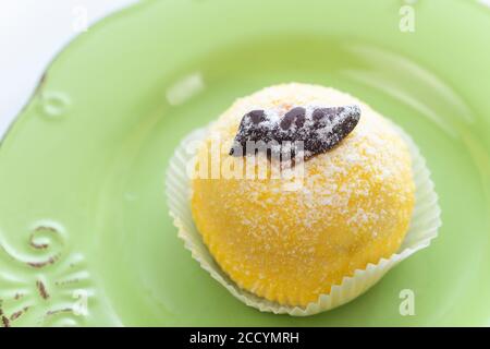 Italia, Lombardia, Bergamo, Polenta e Osei, Polenta con uccelli, torta dolce Foto Stock