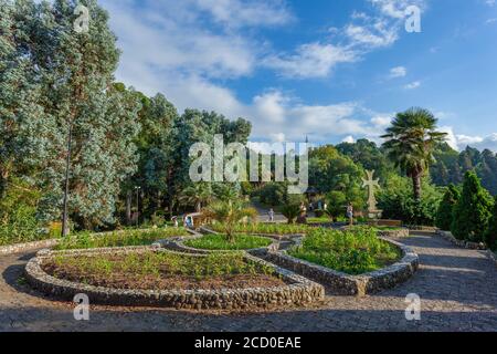 Batumi, Georgia - 08 Agosto 2020: Bella vista del Giardino Botanico di Batumi a Batumi Foto Stock