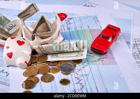 Risparmio di denaro per un nuovo concetto di auto. Foto Stock