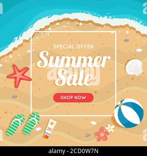 Vendita estate banner con spiaggia e mare, diversi elementi spiaggia. Illustrazione in stile appartamento Foto Stock