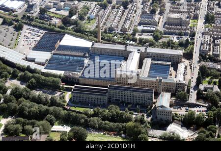 Vista aerea di Salt's Mill, West Yorkshire Foto Stock