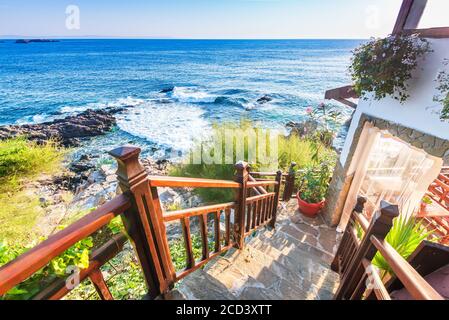 Sozopol, Bulgaria. Luce del mattino sulla costa del Mar Nero nei Balcani, Europa Foto Stock