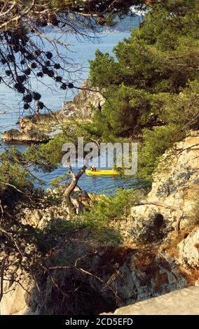 Canoa alla crique du Fer a Cheval Cap Brun Tolone Foto Stock