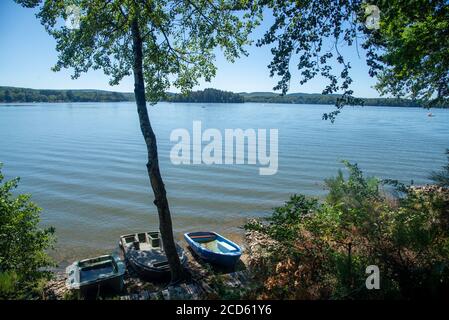 Dintorni di Lac du Settons (lago di Settons) a Morvan, Francia Foto Stock