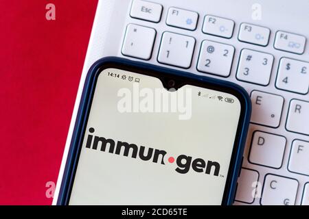 Brasile. 4 luglio 2020. In questa illustrazione fotografica viene visualizzato il logo immunogeno sullo smartphone. Credit: Rafael Henrique/SOPA Images/ZUMA Wire/Alamy Live News Foto Stock