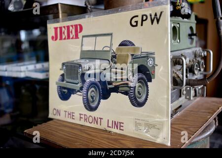 Jeep di Poster Willy. Veicolo militare d'epoca della seconda guerra mondiale degli Stati Uniti. Poster d'epoca Foto Stock