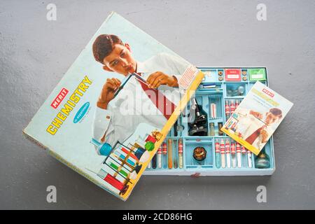 Merit Childrens' Chemistry Set dal 1962. Foto Stock