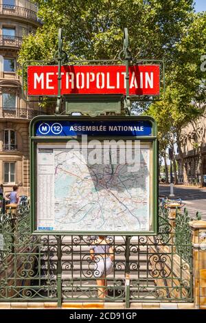 Francia, Parigi, segno della metropolitana: Assemblea Nazionale Foto Stock