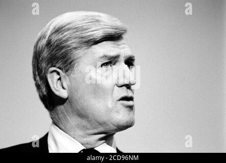 Cecil Parkinson – Segretario di Stato per i trasporti. Conferenza del Partito conservatore e unionista tenutasi al Bournemouth International Centre di Dorset . Ottobre 1990. Foto: Neil Turner Foto Stock