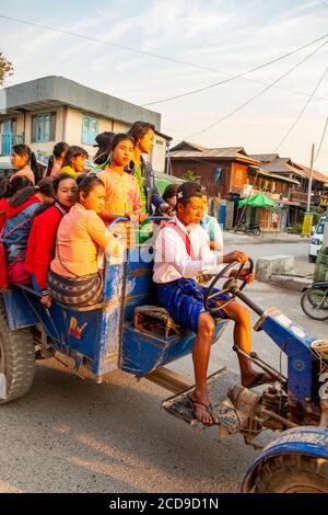 Myanmar (Birmania), Shan state, Nyaung Shwe vicino al lago Inle Foto Stock