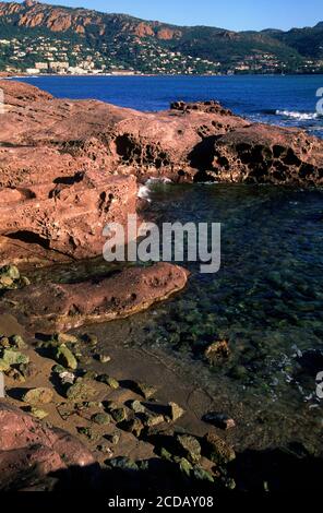 Seacoast della Corniche d'Oro in Esterel Foto Stock