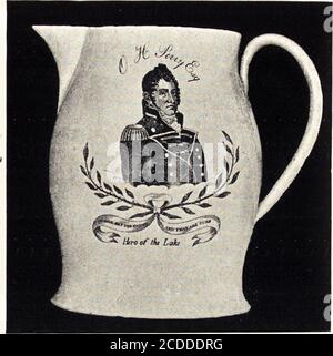 . Ceramica anglo-americana : la vecchia cina inglese con vedute americane, un manuale per collezionisti . Liverpool Pitcher. Un emblema dell'America. CERAMICA ANGLO-AMERICANA. 25. Commodore Perry Pitcher. Tipo Liverpool. Foto Stock