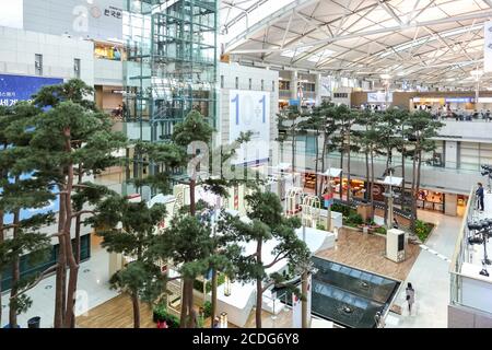 Incheon, Corea del Sud - 24 maggio 2016: Terminal 1 dell'aeroporto Incheon di Seoul (ICN) in Corea del Sud. Foto Stock