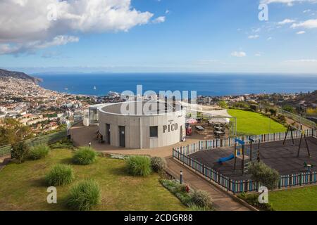 Portogallo, Madeira, Funchal, caffè al Pico dos Barcelos Foto Stock