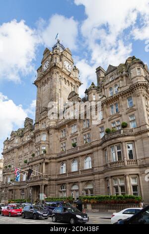 Edinburgh Hotel; l'esterno del Balmoral Hotel, un lussuoso hotel a 5 stelle, Princes Street, Edinburgh Scotland UK Foto Stock