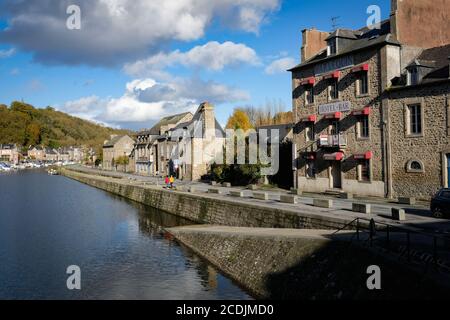 Sul fiume Rance, Dinan, Bretagna, Francia. Foto Stock