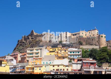 Italia, Sardegna, Provincia di Sassari, Castelsardo, Città Vecchia e antico castello Foto Stock