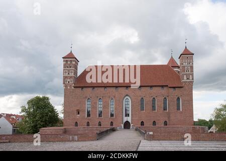 Mattone Gotico Lidzbark Castello episcopale costruito nel XIV secolo a Lidzbark Warminski, Polonia. 24 Maggio 2020 © Wojciech Strozyk / Alamy Stock Photo Foto Stock