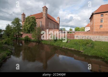 Mattone Gotico Lidzbark Castello episcopale costruito nel XIV secolo a Lidzbark Warminski, Polonia. 24 Maggio 2020 © Wojciech Strozyk / Alamy Stock Photo Foto Stock