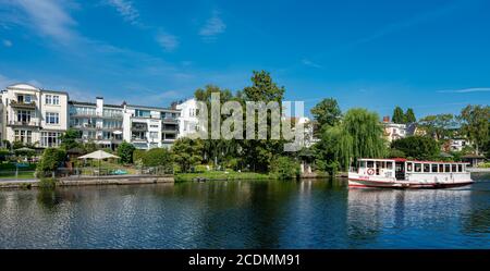 Escursione a vapore sull'Alster ad Amburgo, Winterhude, Amburgo, Germania Foto Stock